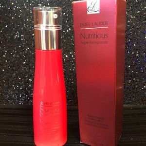 Nutritious Super-Pomegranate Moisturizer + crossbody bag